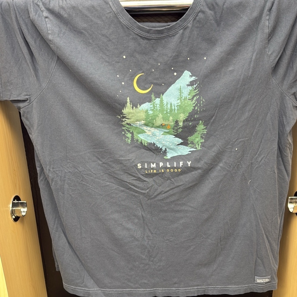 Life Is Good Men’s “riverside campfire Simplify” Short Sleeve Crusher Tee